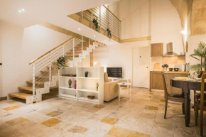 Sassi Suite - Elegant Historic Home